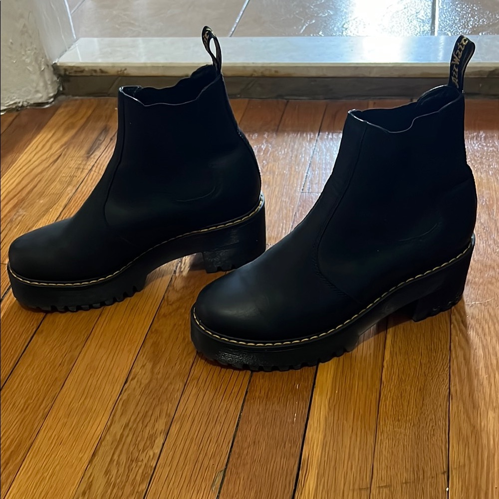 Dr. Martens Rometty Black Chelsea Ankle Boots